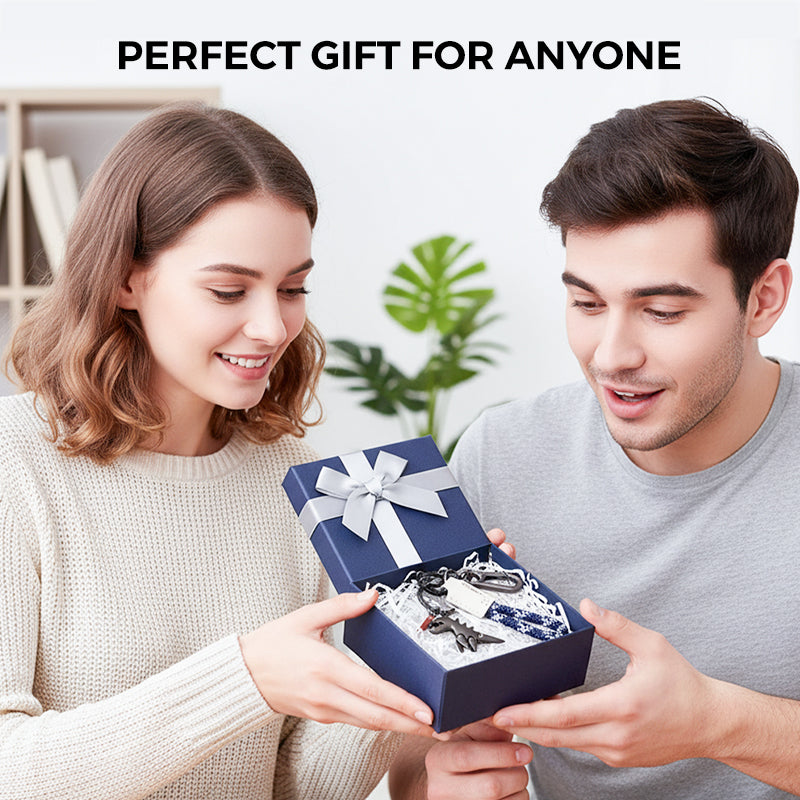 Aluminum Alloy Dinosaur Charm Paired with a Hand-woven Braceletš„