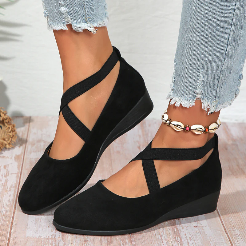 🌹Elegant Solid Color Elastic Strap Low Wedge Shoes