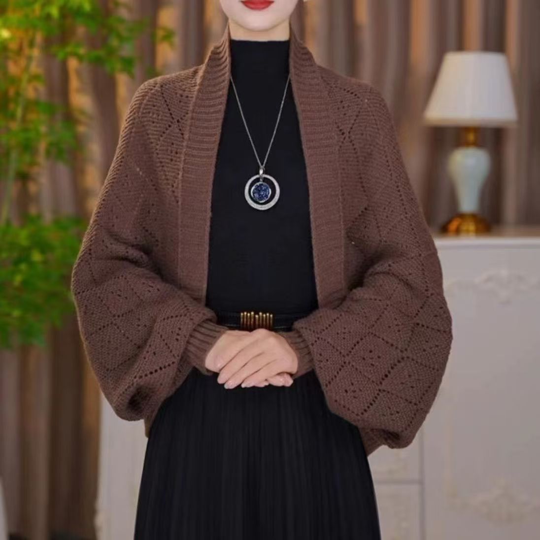 🔥Hollow Out Knitted Shawl Coat