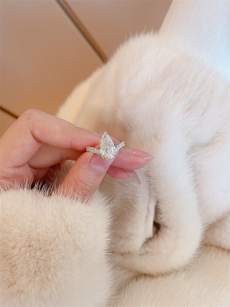 3-Carat Sterling Silver Waterdrop Moissanite Ring