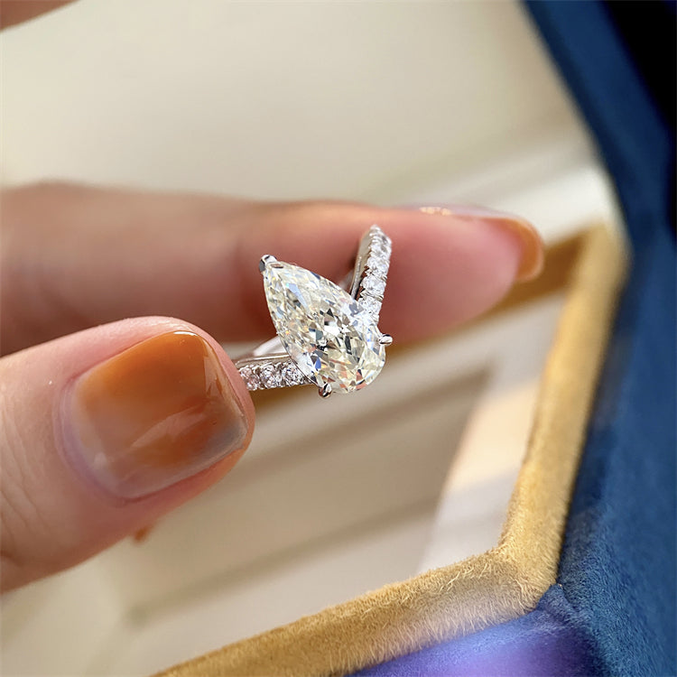 3-Carat Sterling Silver Waterdrop Moissanite Ring