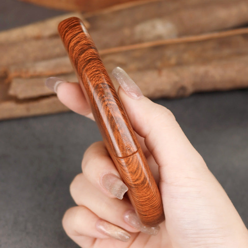 Mini Folding Knife for Outdoors – Sharp and Versatile for Meat and Fruit